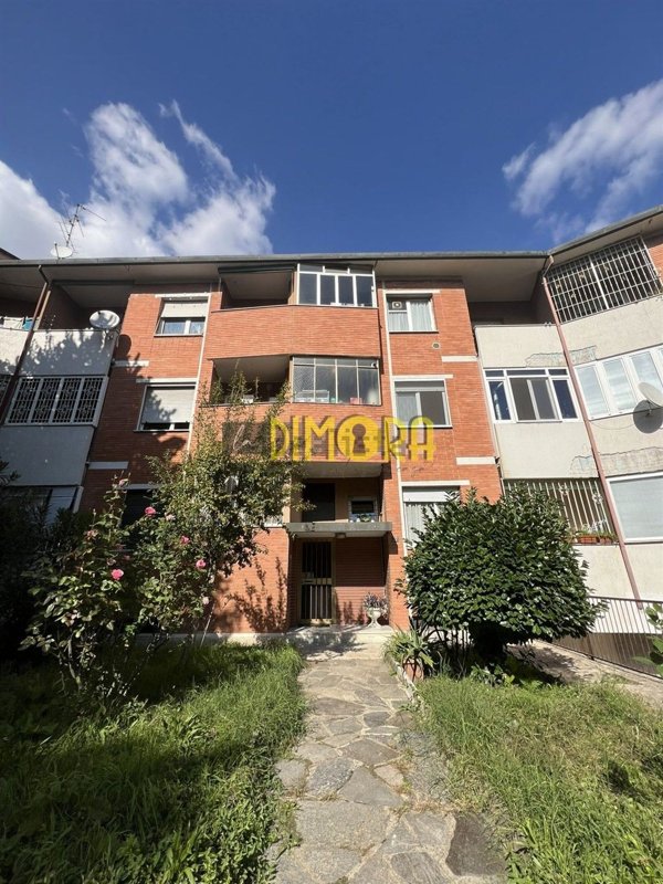 appartamento in vendita a Milano in zona Vialba