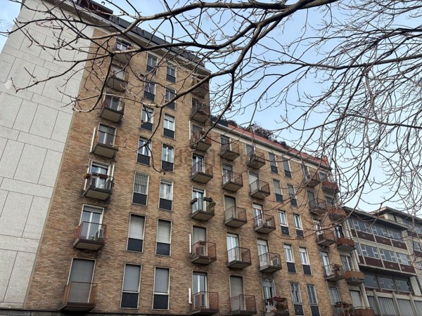 appartamento in vendita a Milano in zona Città Studi