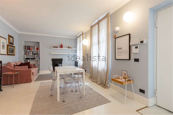 appartamento in vendita a Milano in zona Sempione