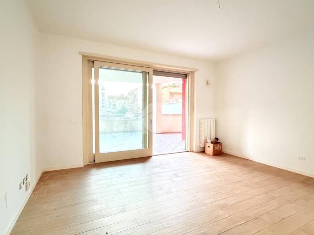 appartamento in vendita a Milano in zona Stadera