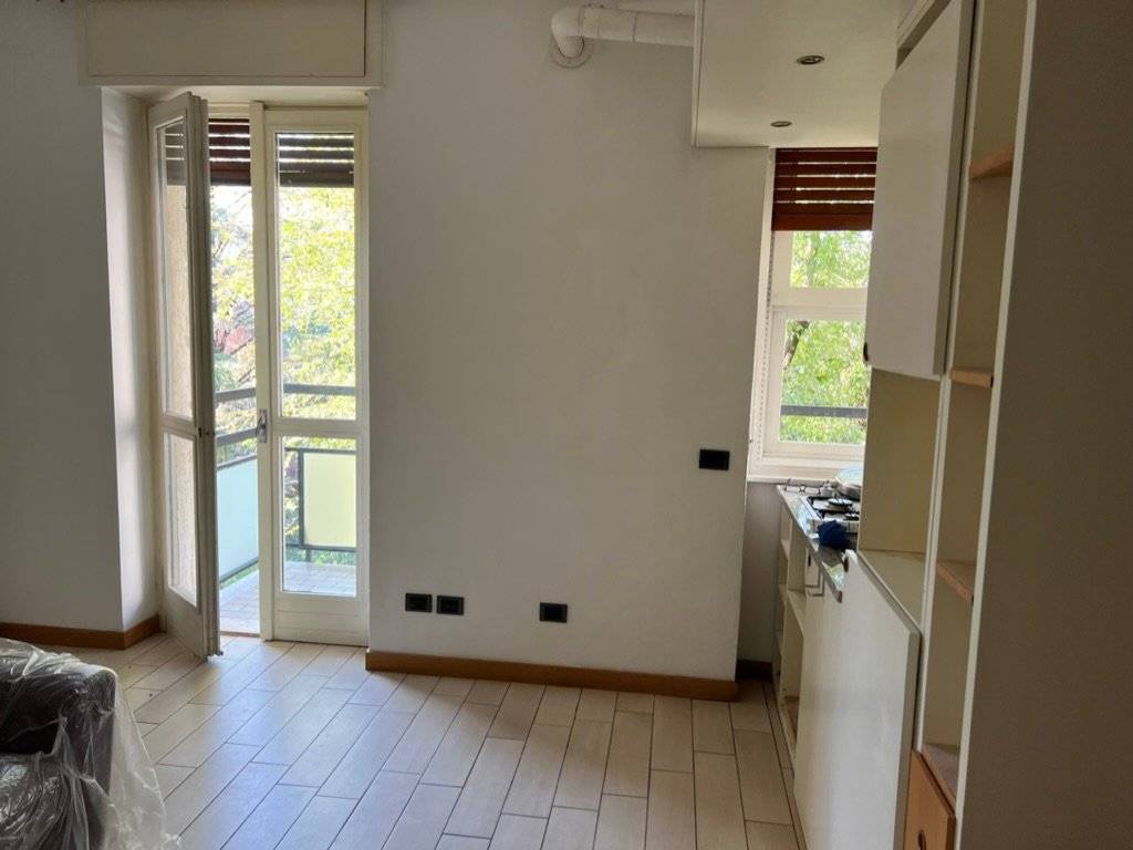 appartamento in vendita a Milano in zona Trenno