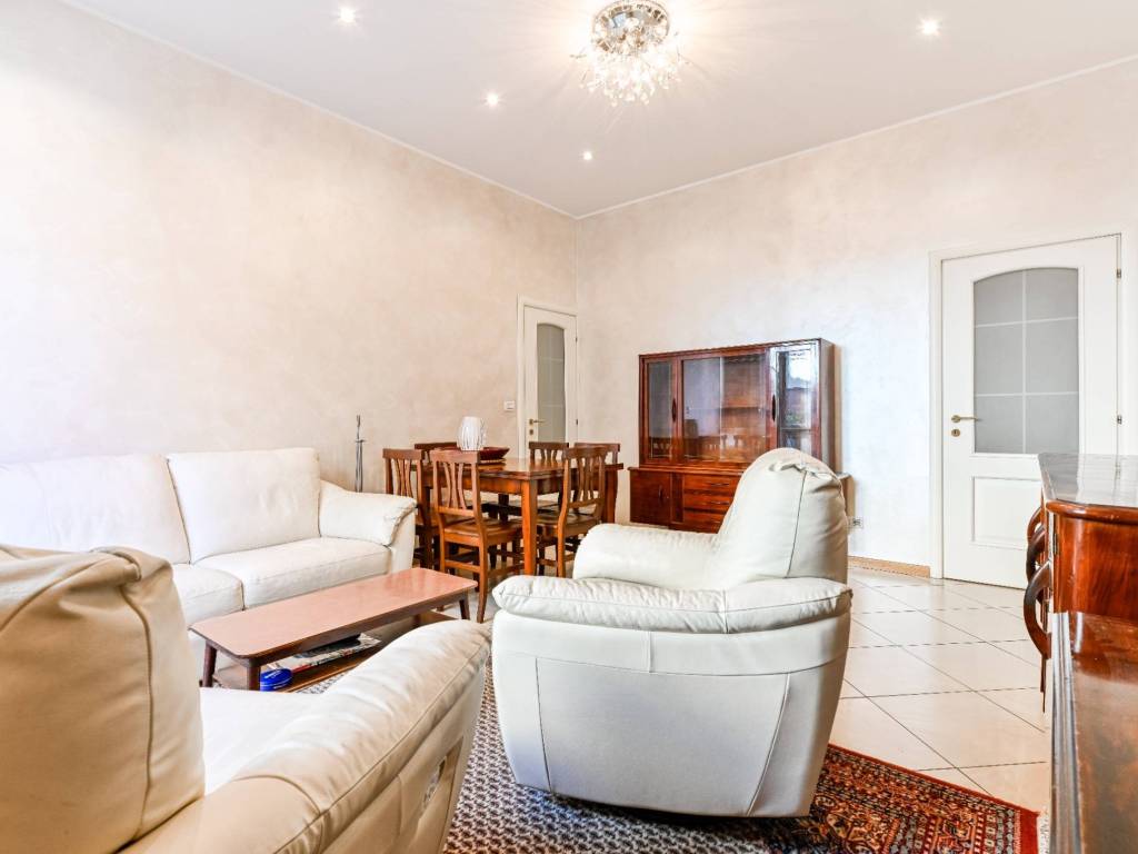 appartamento in vendita a Milano in zona Stazione Centrale