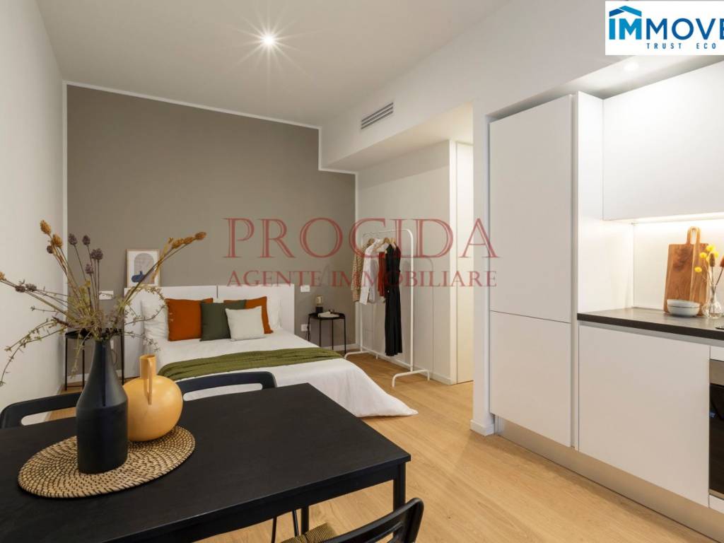 appartamento in vendita a Milano in zona Solari