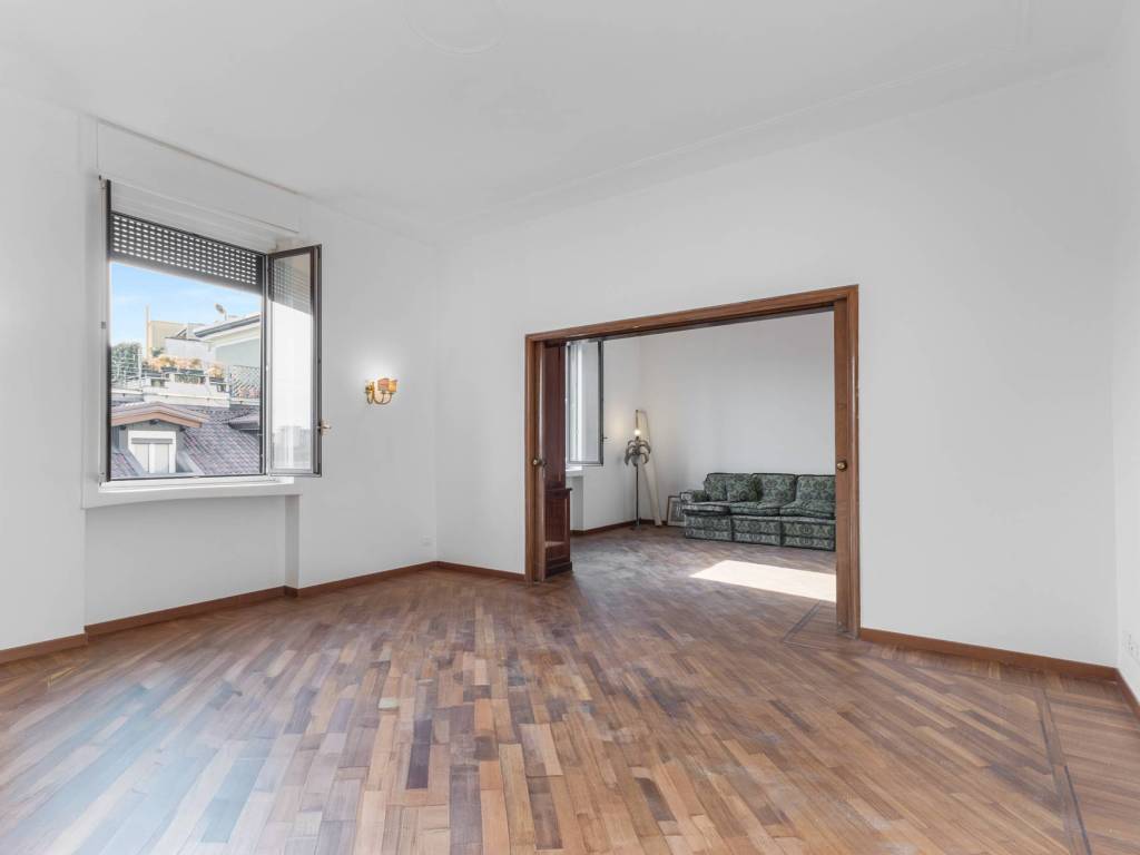 appartamento in vendita a Milano in zona Porta Venezia