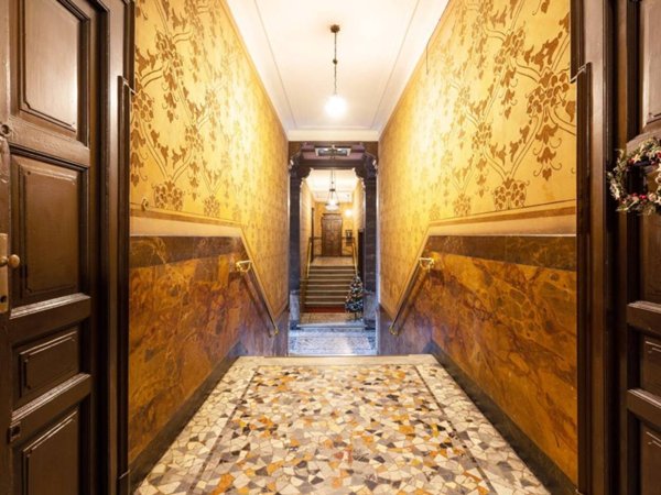 appartamento in vendita a Milano in zona XXII Marzo