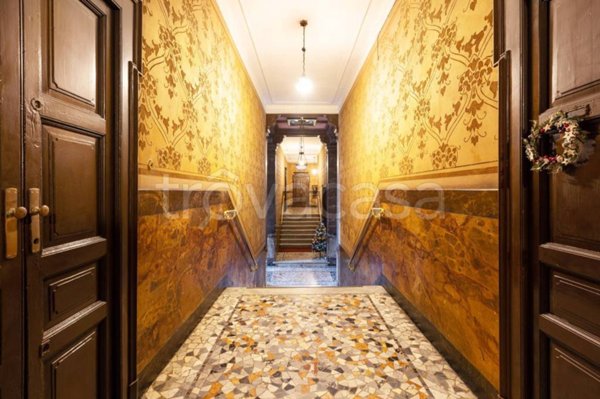 appartamento in vendita a Milano in zona XXII Marzo