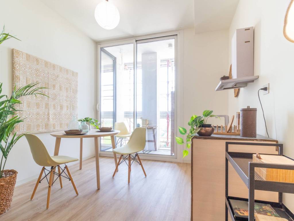 appartamento in vendita a Milano in zona Vigentino