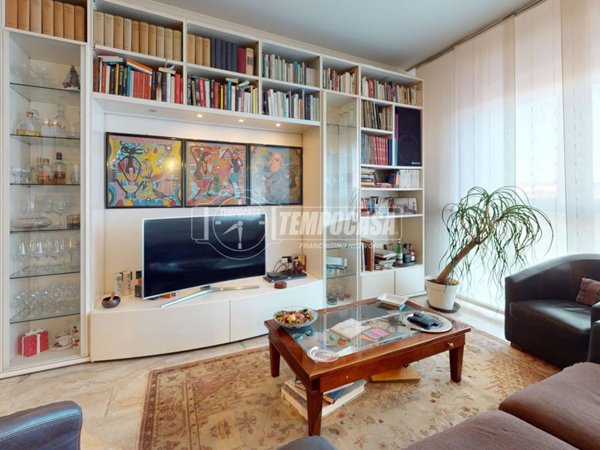 appartamento in vendita a Milano in zona Il Portello