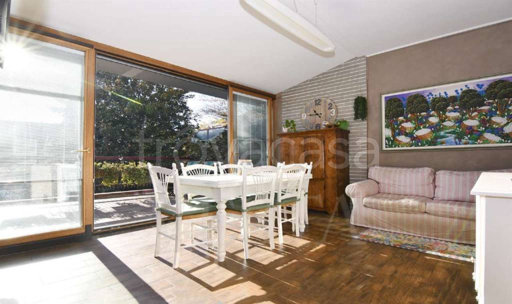 appartamento in vendita a Milano in zona Solari