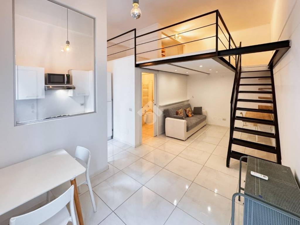 appartamento in vendita a Milano in zona Bovisa