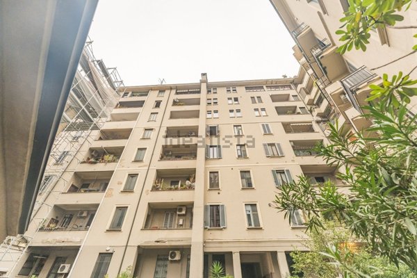 appartamento in vendita a Milano in zona Isola