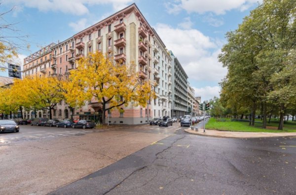 appartamento in vendita a Milano in zona Sempione