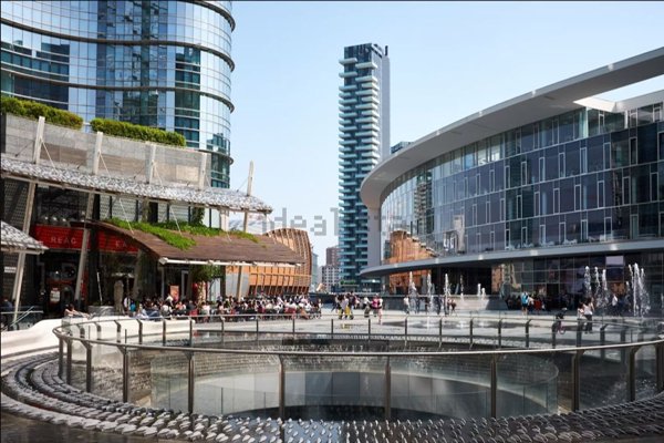 appartamento in vendita a Milano in zona Porta Garibaldi