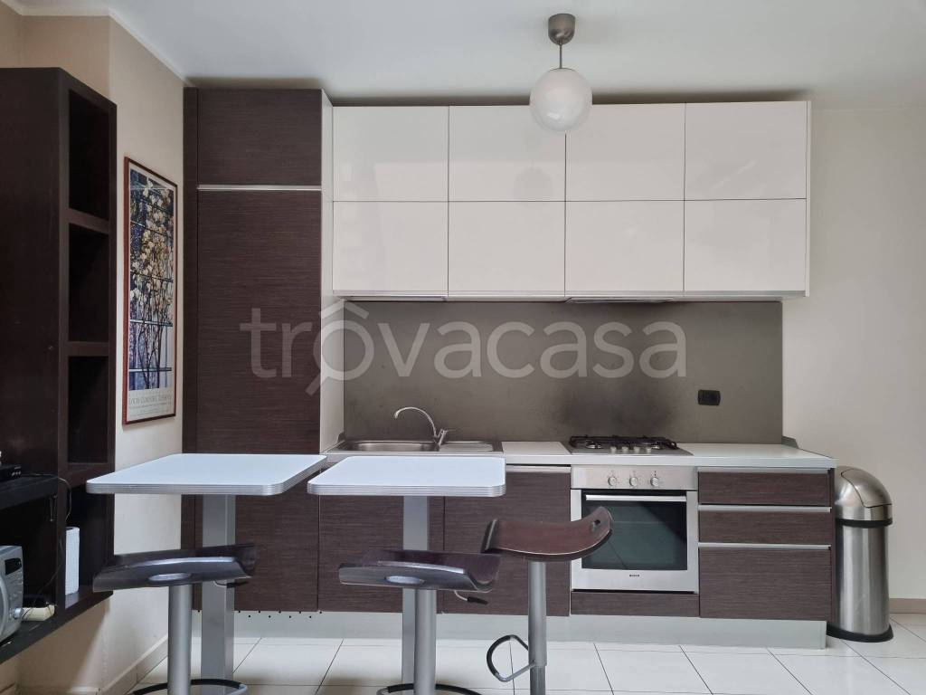 appartamento in vendita a Milano in zona Stadera