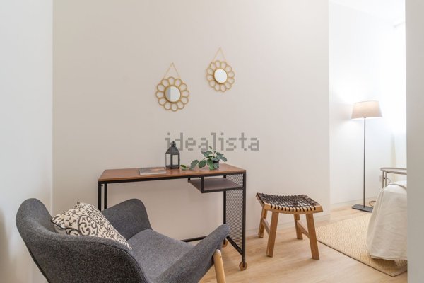 appartamento in vendita a Milano in zona Vigentino