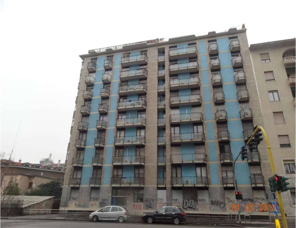 appartamento in vendita a Milano in zona Cascina dei Pomi