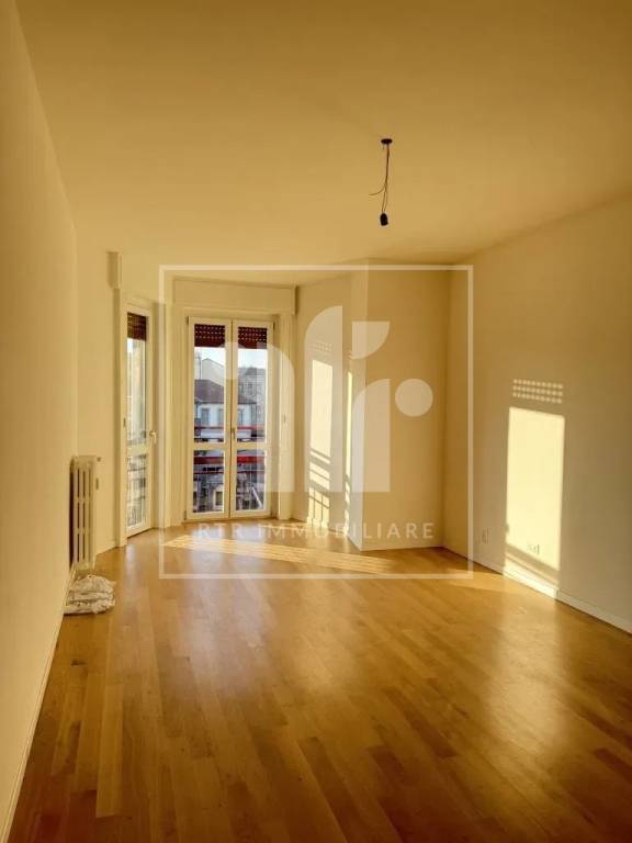 appartamento in vendita a Milano in zona Loreto