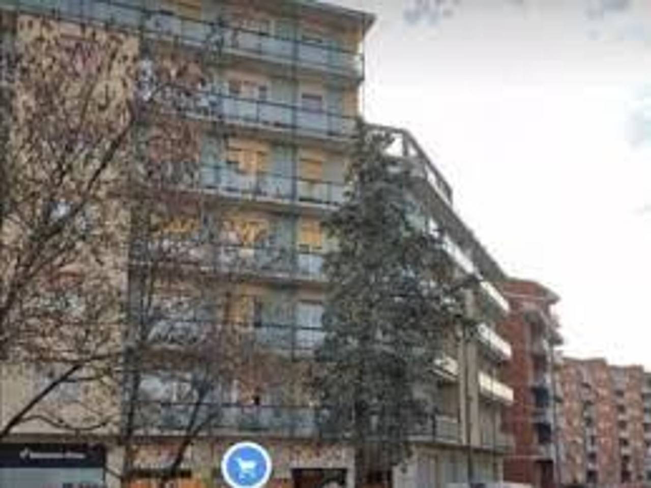 appartamento in vendita a Milano in zona Forze Armate