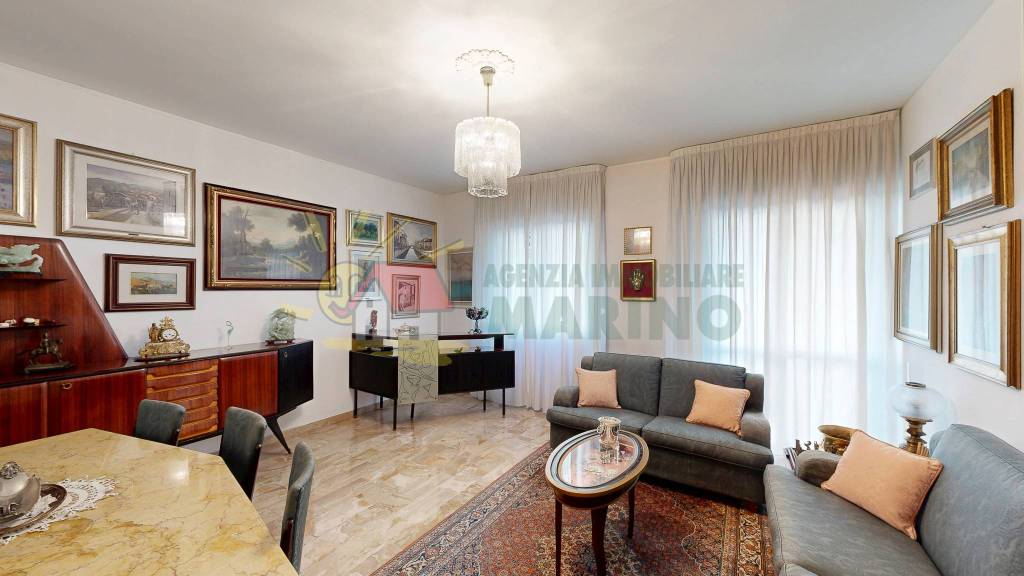 appartamento in vendita a Milano in zona Casoretto