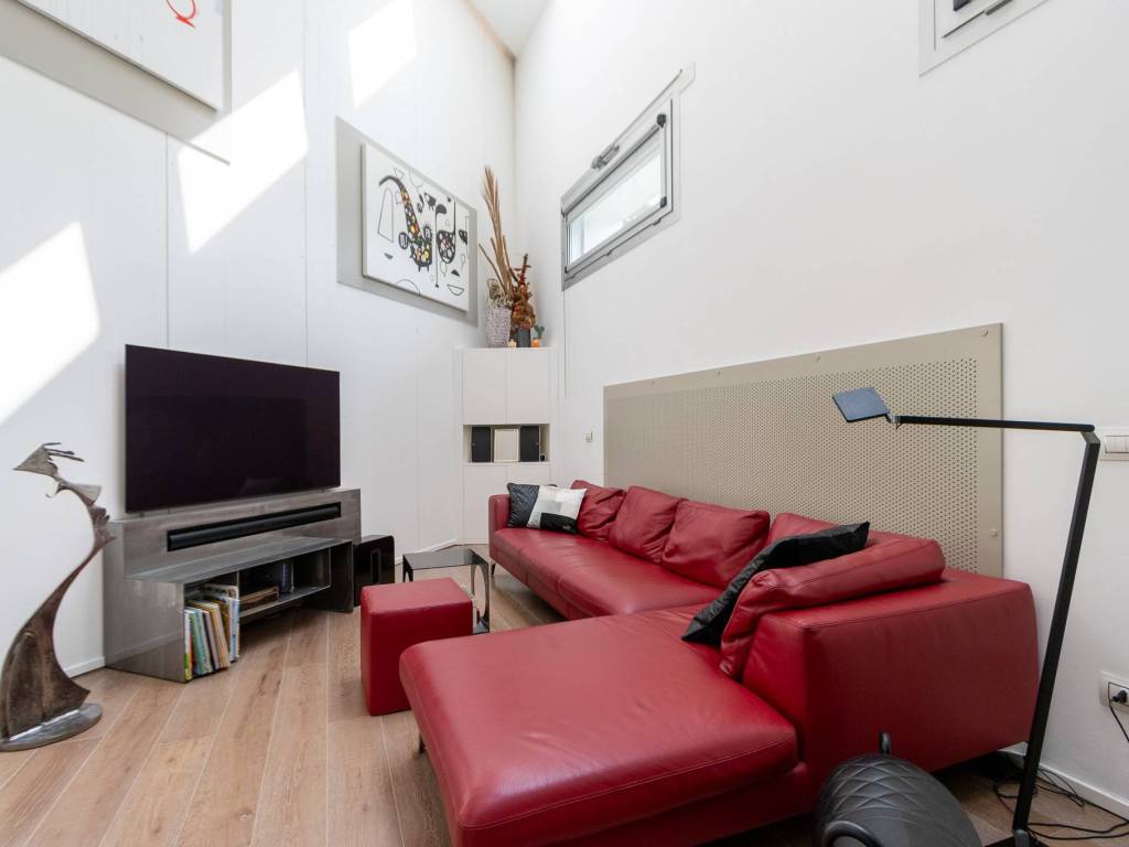 appartamento in vendita a Milano in zona Vigentino