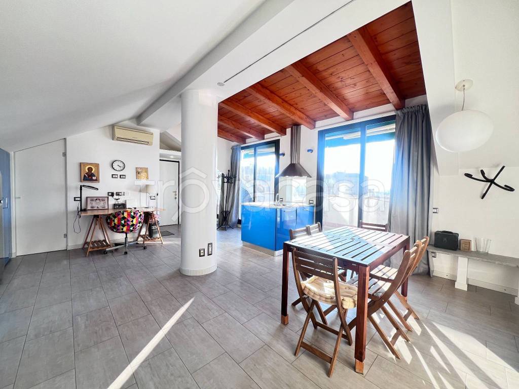 appartamento in vendita a Milano in zona San Siro