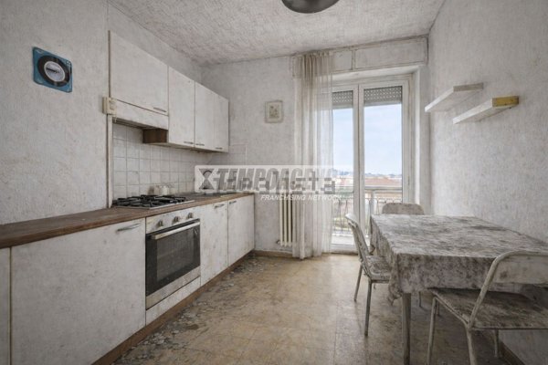 appartamento in vendita a Milano in zona Città Studi