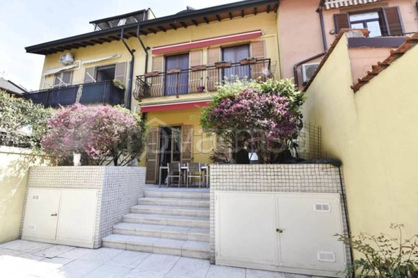 casa indipendente in vendita a Milano in zona Gorla