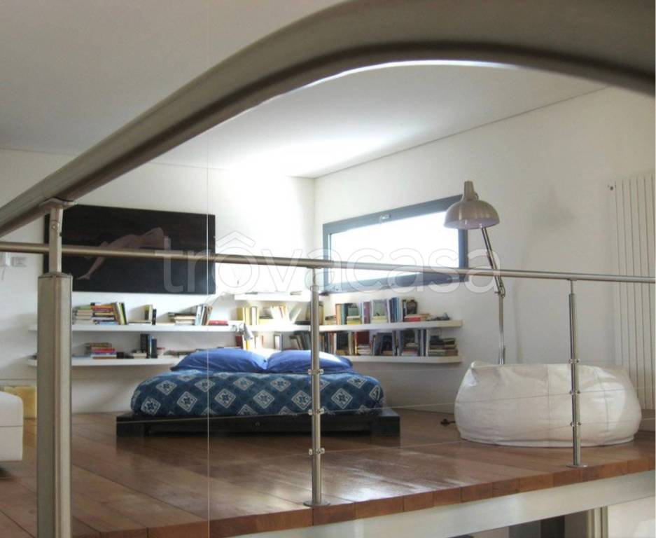 appartamento in vendita a Milano in zona Cinque Giornate