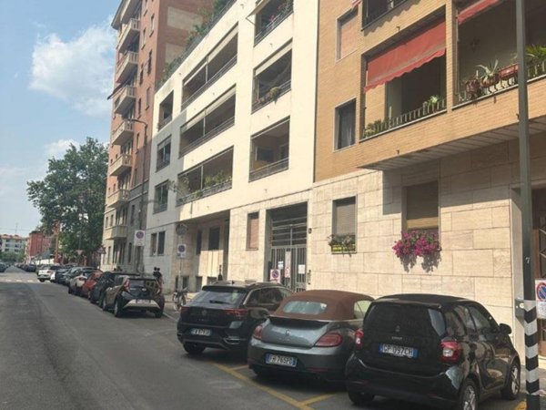 negozio in vendita a Milano