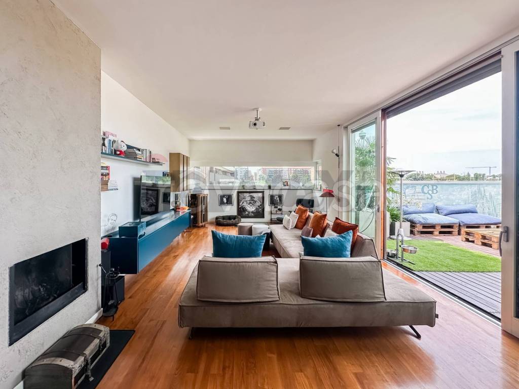 appartamento in vendita a Milano in zona Ortica