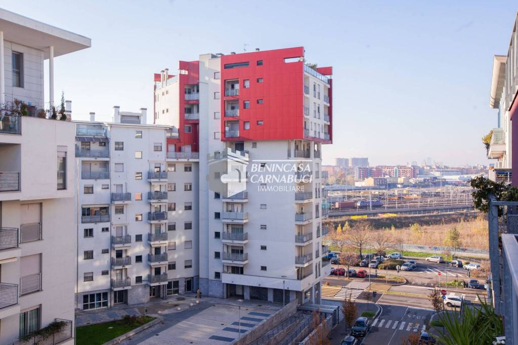 appartamento in vendita a Milano in zona Rogoredo