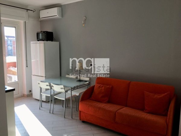 appartamento in vendita a Milano in zona Stadera