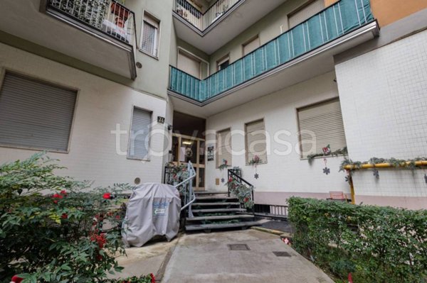 appartamento in vendita a Milano in zona Crescenzago