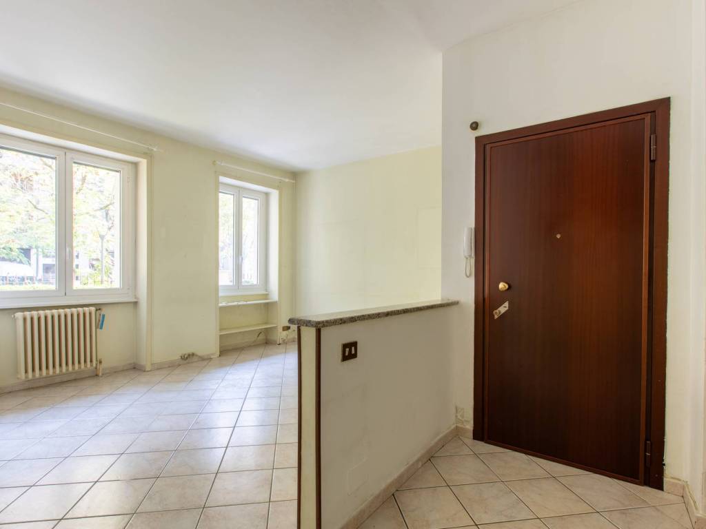 appartamento in vendita a Milano in zona Trenno