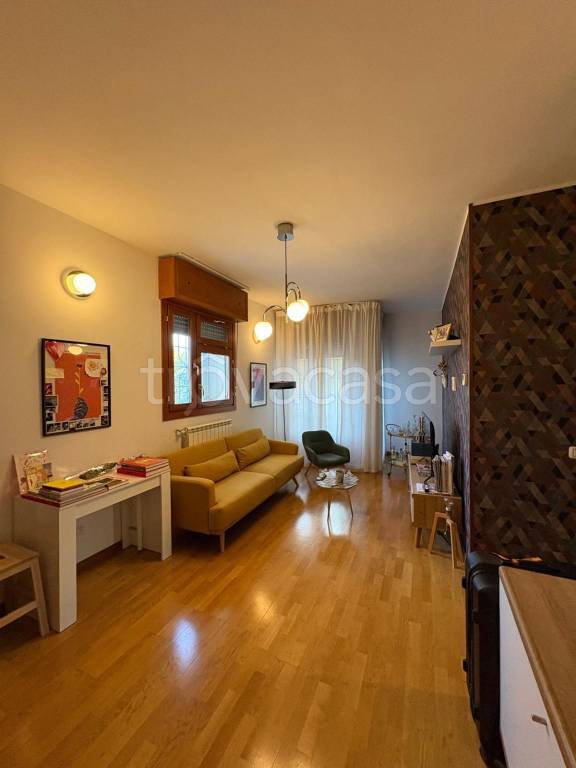 appartamento in vendita a Milano in zona Gratosoglio