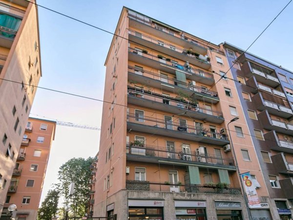 appartamento in vendita a Milano in zona Vigentino