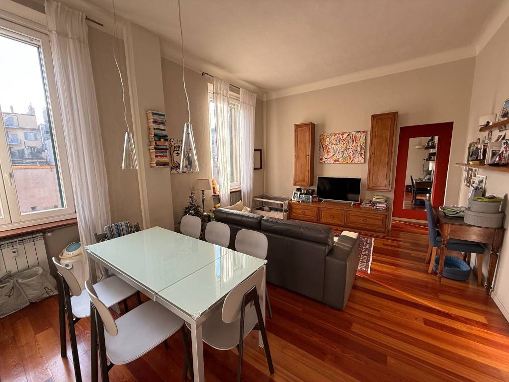 appartamento in vendita a Milano in zona Sempione