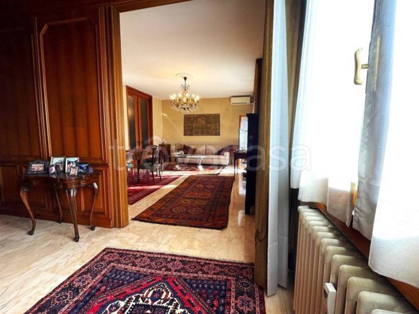 appartamento in vendita a Milano in zona San Siro