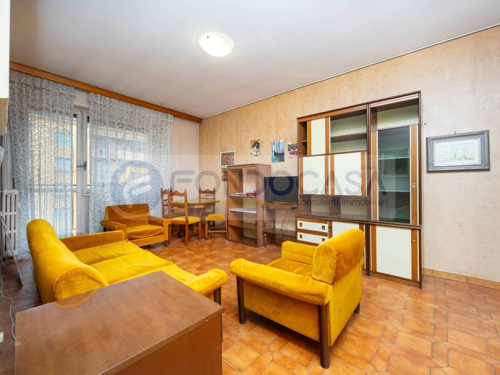 appartamento in vendita a Milano in zona Lambrate