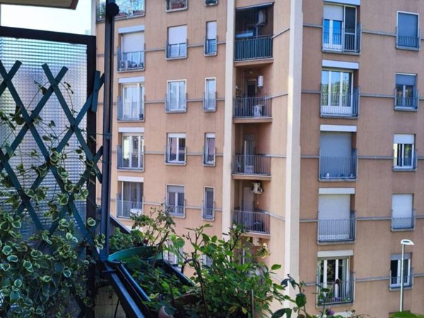 appartamento in vendita a Milano in zona Porta Vittoria