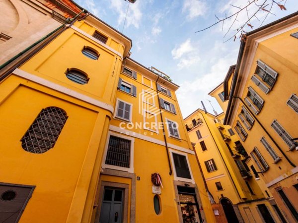 intera palazzina in vendita a Milano in zona Centro Storico