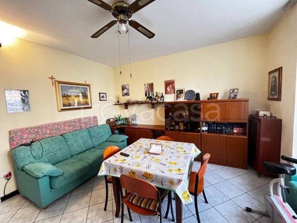 appartamento in vendita a Milano in zona Gallaratese