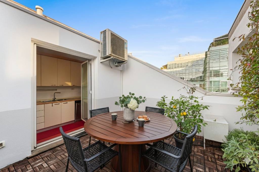 appartamento in vendita a Milano in zona Ortica