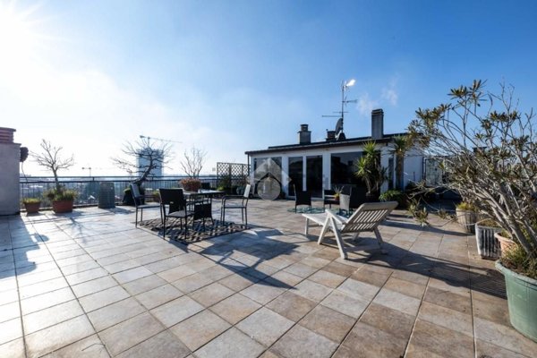 appartamento in vendita a Milano in zona Vigentino