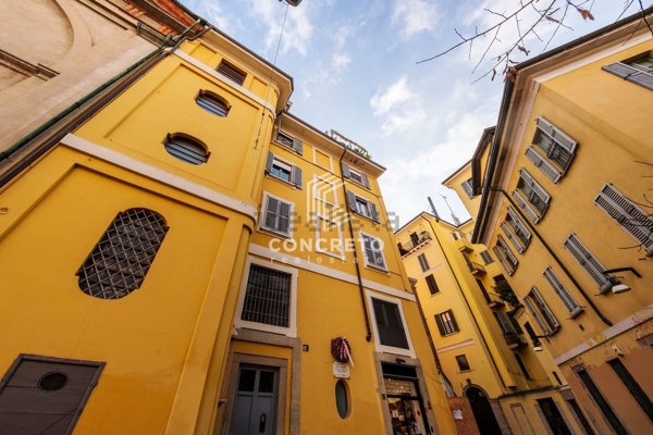 casa indipendente in vendita a Milano in zona Centro Storico