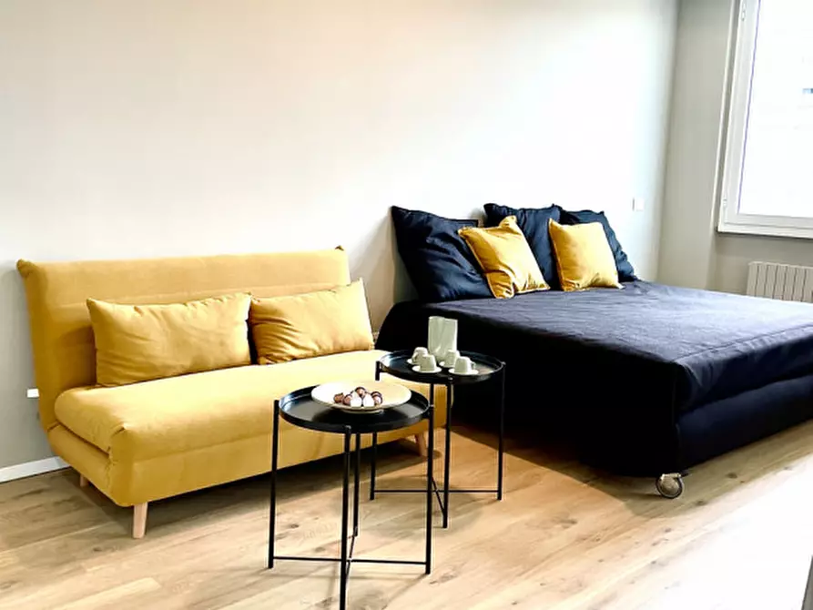 appartamento in vendita a Milano in zona Loreto