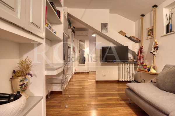 appartamento in vendita a Milano in zona Porta Romana