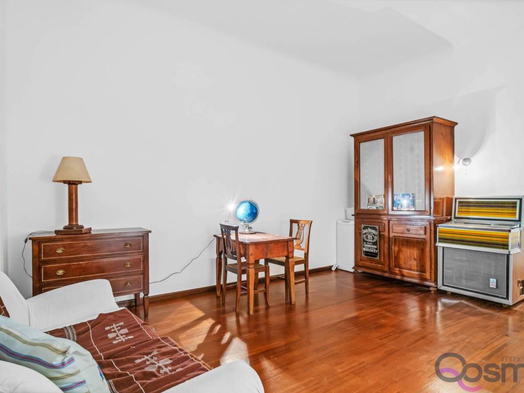 appartamento in vendita a Milano in zona Sempione