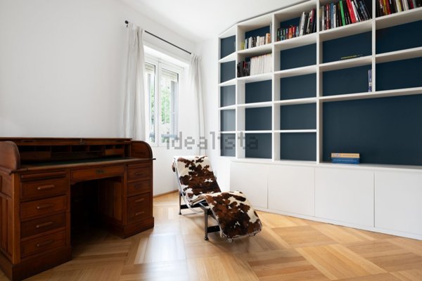 appartamento in vendita a Milano in zona Il Portello