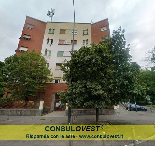 appartamento in vendita a Milano in zona San Siro